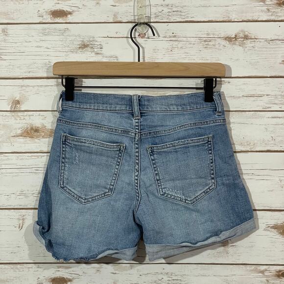 sneak peek mid-rise stretch cuffed denim shorts - blue - 3/W26 - Picture 12 of 12